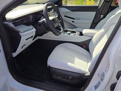 New 2026 Jeep Cherokee Laredo AWD/4WD image 21