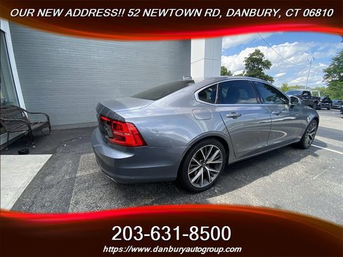 Used 2017 Volvo S90 T6 Momentum w/ Vision Package AWD/4WD image 6