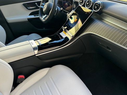 New 2026 Mercedes-Benz GLC 300 image 18