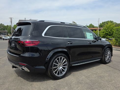 New 2026 Mercedes-Benz GLS 450 4MATIC image 5