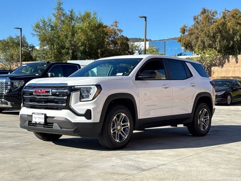 New 2026 GMC Terrain Elevation AWD/4WD image 4