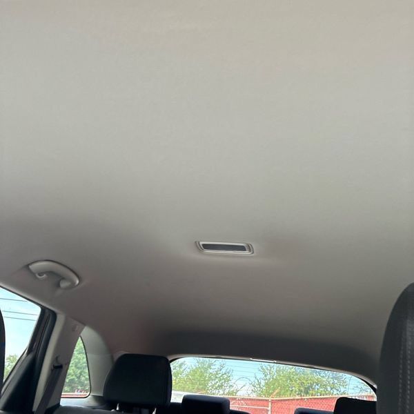Used 2019 Kia Sorento FWD V6 image 30