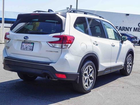 Certified 2024 Subaru Forester Premium image 6