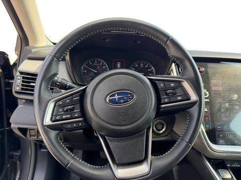Used 2023 Subaru Outback Premium AWD/4WD image 13