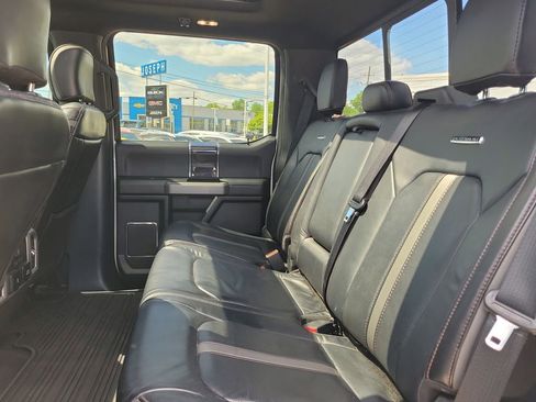 Used 2021 Ford F450 Platinum w/ FX4 Off-Road Package AWD/4WD image 13