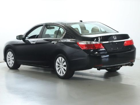 Used 2015 Honda Accord EX-L image 40