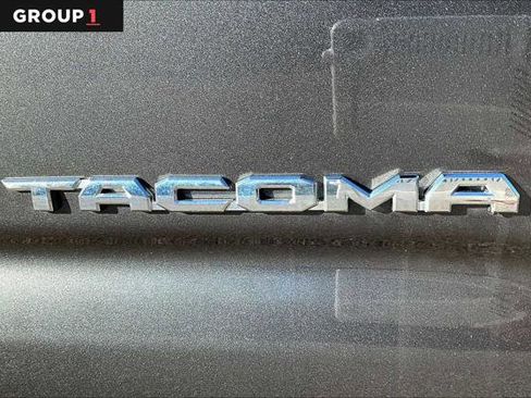 Certified 2023 Toyota Tacoma SR5 AWD/4WD image 33