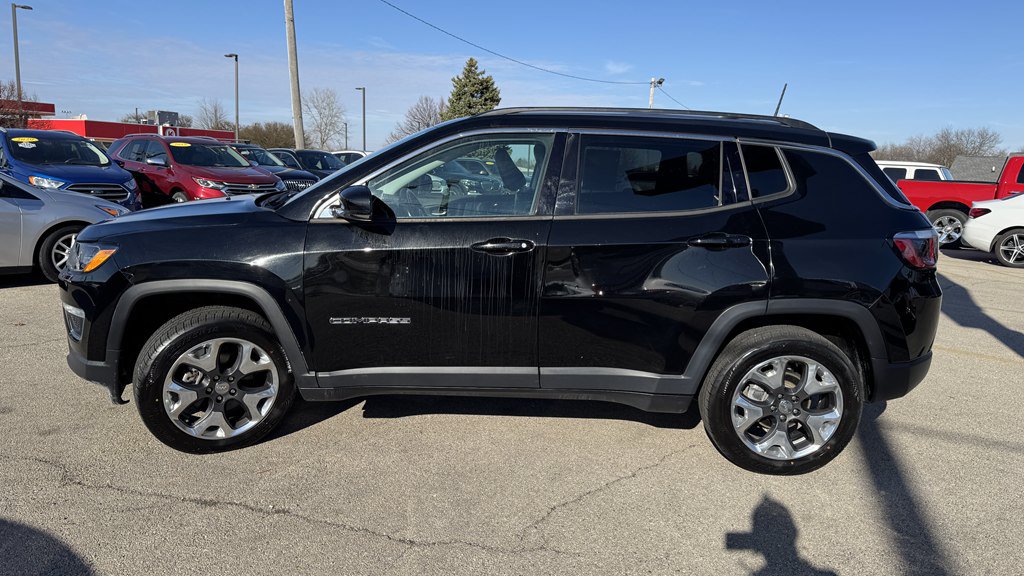 Used 2019 Jeep Compass Limited AWD/4WD image 4