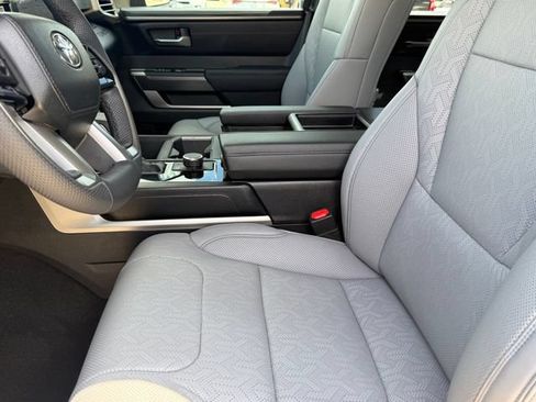 Used 2024 Toyota Tundra SR5 w/ SR5 Premium Package RWD image 9