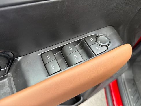 New 2026 GMC Canyon AT4 AWD/4WD image 17