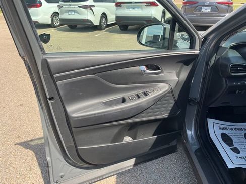 Used 2023 Hyundai Santa Fe SE FWD image 11