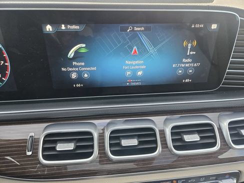 Used 2023 Mercedes-Benz GLS 450 4MATIC w/ AMG Line Exterior image 20