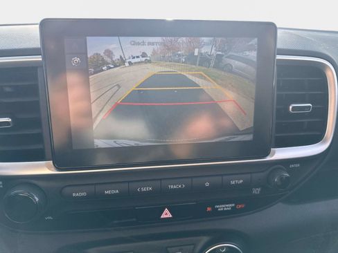 New 2026 Hyundai Venue SE image 23