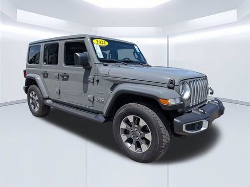 Used 2022 Jeep Wrangler Unlimited Sahara w/ Cold Weather Group AWD/4WD image 1