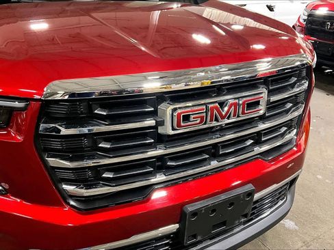 Used 2026 GMC Acadia Elevation w/ Elevation Premium Package image 30