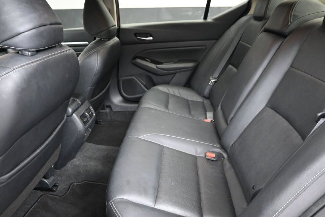 Used 2020 Nissan Altima 2.5 Platinum FWD image 19
