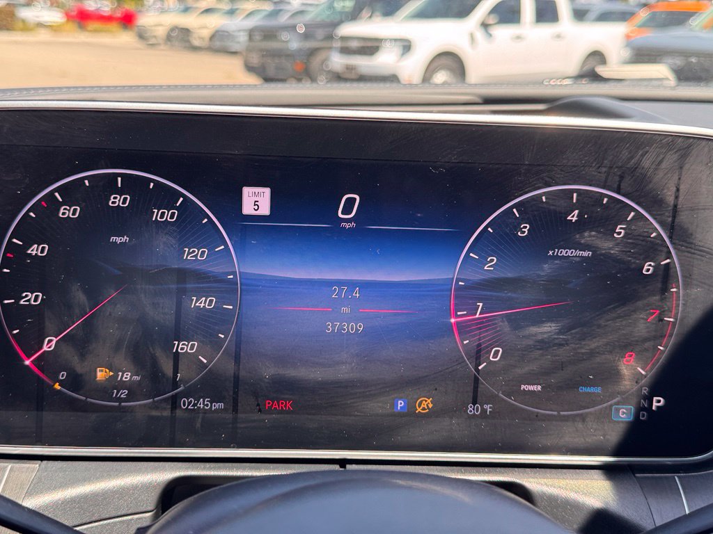 Used 2025 Mercedes-Benz CLE 300 4MATIC Coupe image 23