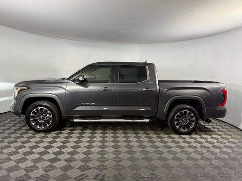 Used 2026 Toyota Tundra Limited AWD/4WD image 9