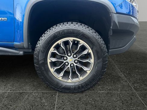 Used 2018 Chevrolet Colorado ZR2 image 9