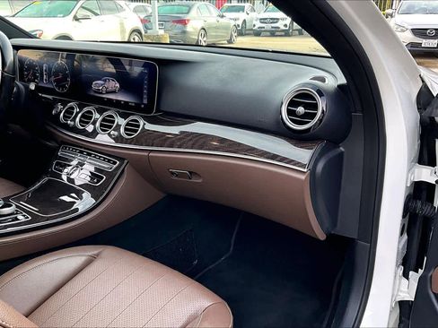 Used 2020 Mercedes-Benz E 350 E 350 image 19