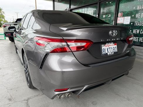 Used 2019 Toyota Camry XSE FWD image 6