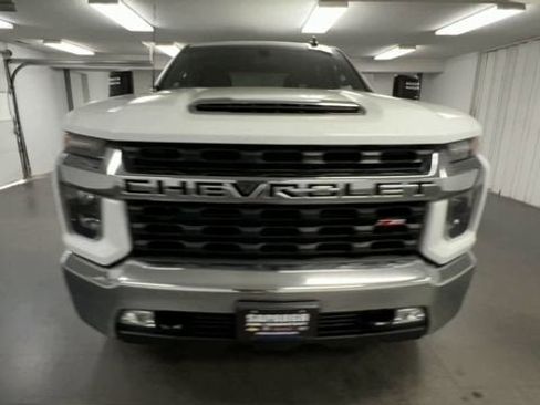 Used 2023 Chevrolet Silverado 2500 LT w/ Convenience Package image 3