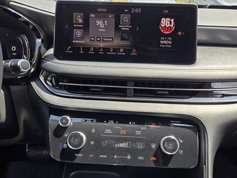 Used 2023 INFINITI QX60 Luxe FWD image 28