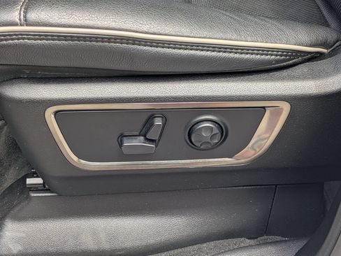 Used 2020 RAM 1500 Limited AWD/4WD image 14