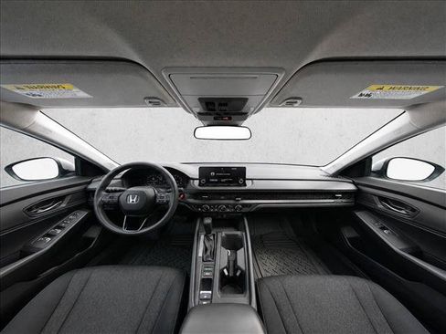 Used 2023 Honda Accord EX image 18