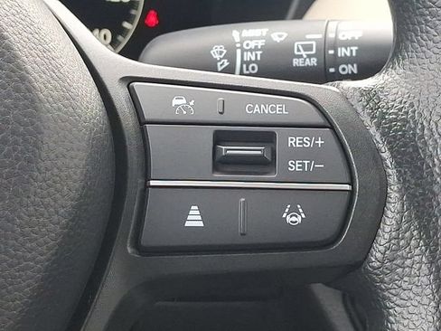 Certified 2024 Honda HR-V LX image 17