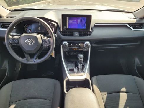 Used 2024 Toyota RAV4 LE image 9
