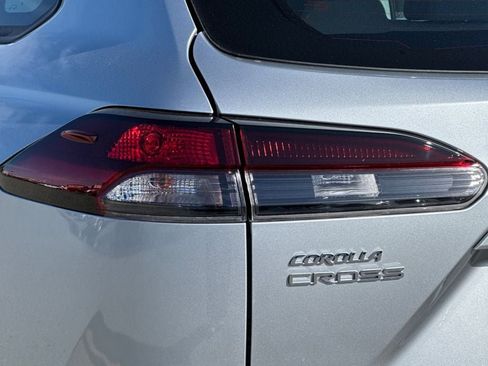 New 2026 Toyota Corolla Cross L FWD image 12