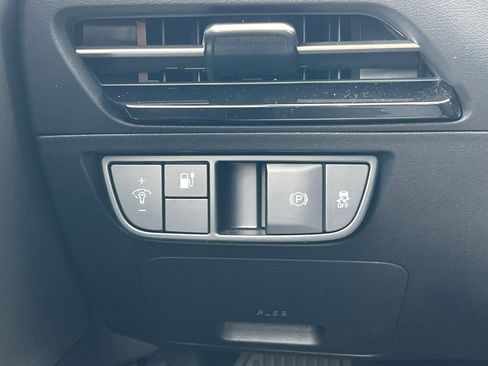 Certified 2024 Kia EV6 Light image 41