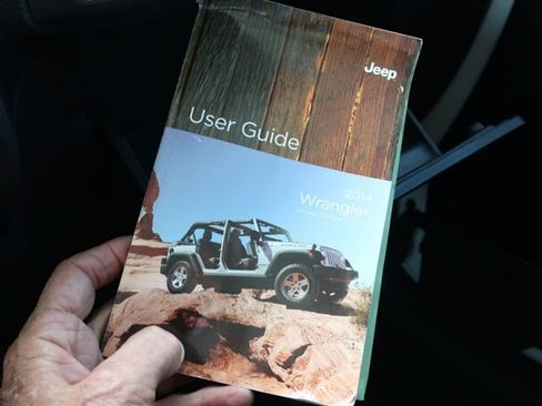 Used 2014 Jeep Wrangler Sahara AWD/4WD image 21