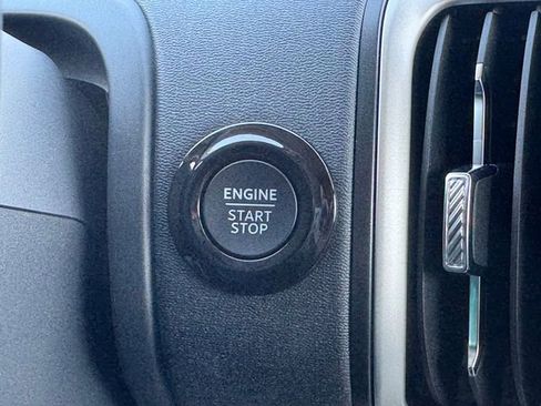 New 2026 Ford Expedition Active image 28