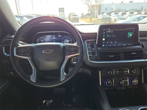 Used 2022 Chevrolet Tahoe Z71 w/ Luxury Package image 12