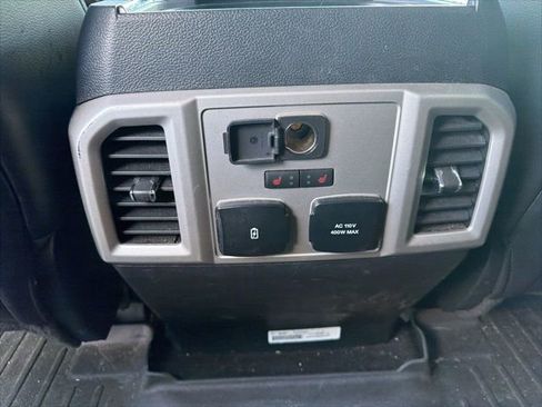Used 2019 Ford F250 Lariat w/ Lariat Ultimate Package image 10