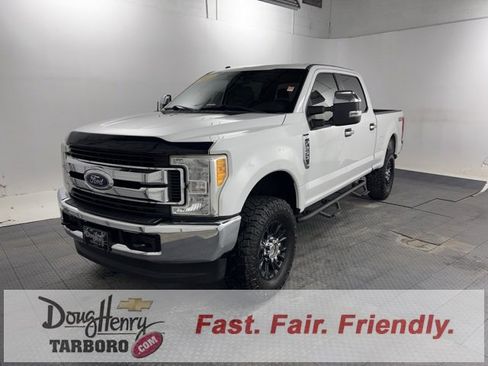 Used 2017 Ford F250 XLT image 1