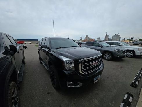 Used 2016 GMC Yukon SLT w/ Open Road Package AWD/4WD image 5