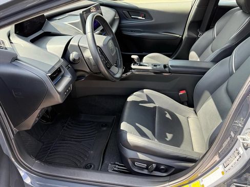 Certified 2023 Toyota Prius XLE FWD image 12