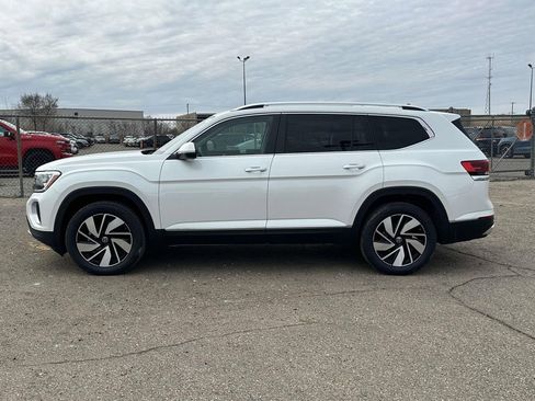 New 2026 Volkswagen Atlas SEL AWD/4WD image 2