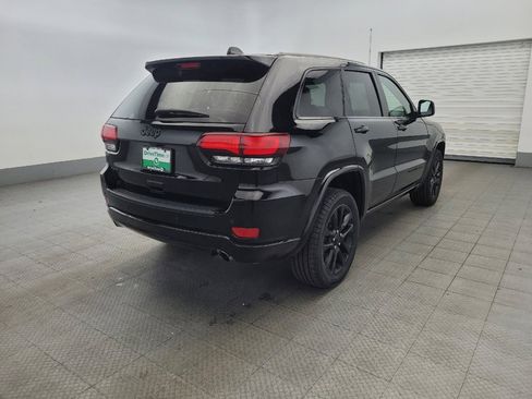 Used 2021 Jeep Grand Cherokee Laredo X image 9