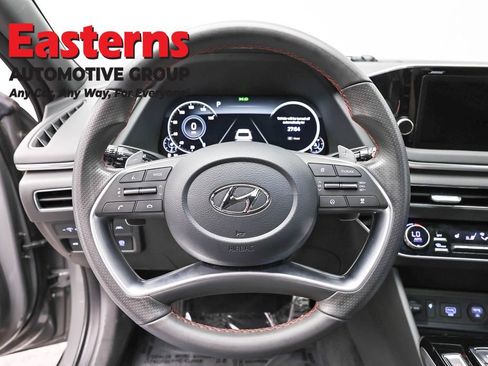Used 2023 Hyundai Sonata SEL Plus w/ Preferred Accessory Package FWD image 10