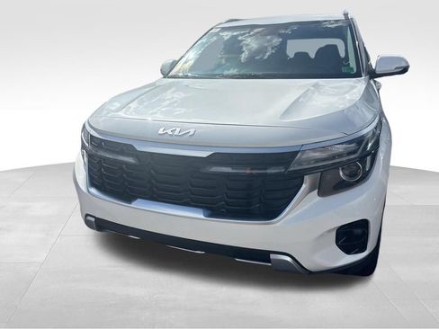 Used 2024 Kia Seltos SX AWD/4WD image 7