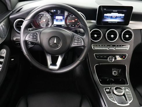 Used 2018 Mercedes-Benz C 300 4MATIC Sedan image 18
