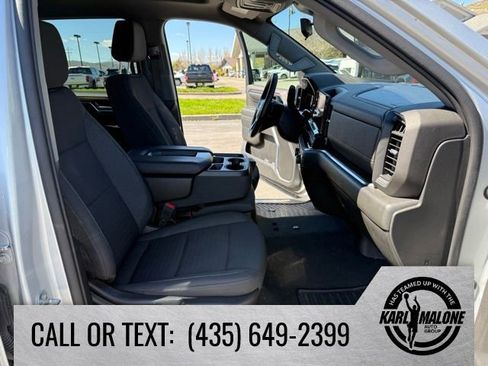 Used 2022 Chevrolet Silverado 1500 LT AWD/4WD image 34
