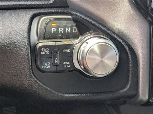 Used 2020 RAM 1500 Laramie w/ Sport Appearance Package AWD/4WD image 11