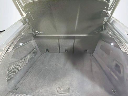 Certified 2024 Porsche Cayenne S AWD/4WD image 34