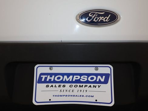 Used 2023 Ford Transit 350 XLT image 33