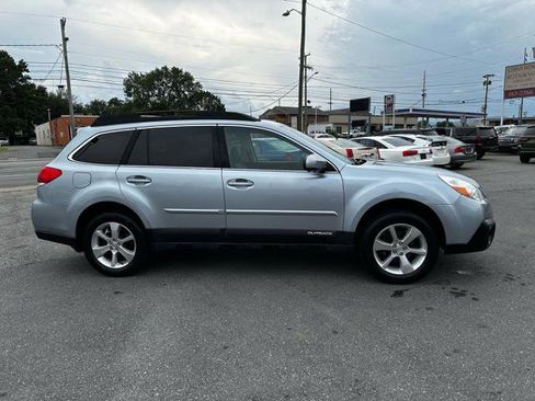 Used 2013 Subaru Outback 2.5i Limited w/ Moonroof Pkg image 4